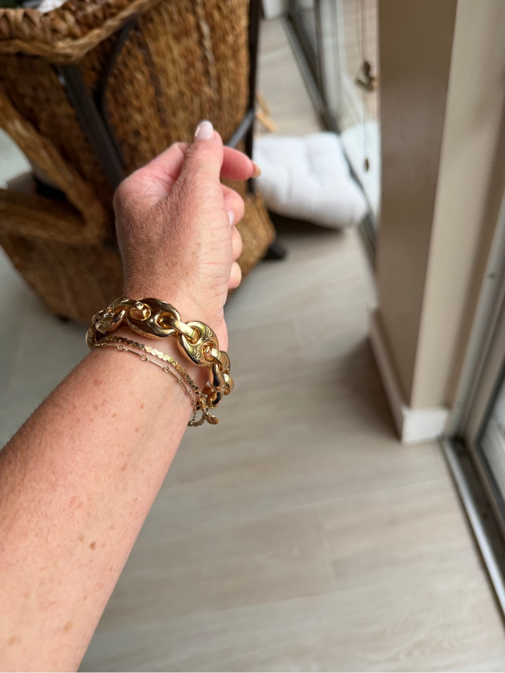 Mariner Gold Link Bracelet for Women - Picture 4 of 6